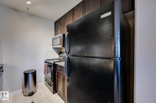 317 1204 156 Street, Edmonton, AB - Indoor Photo Showing Kitchen
