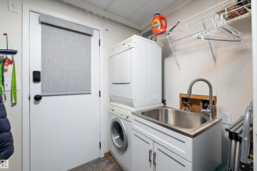 619 6Th St, Rural Wetaskiwin County, AB - Indoor Photo Showing Laundry Room