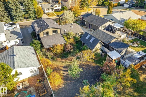 3018 110A Street, Edmonton, AB - Outdoor