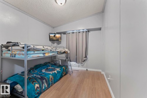 4510 Snowbird Lane, Cold Lake, AB - Indoor Photo Showing Bedroom