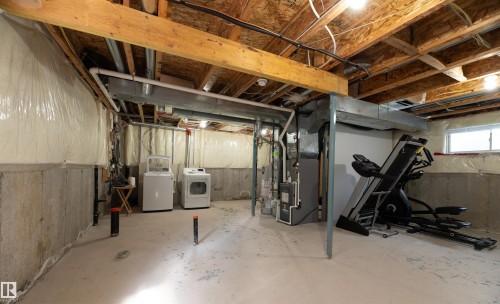 3729 138A Avenue, Edmonton, AB - Indoor Photo Showing Basement
