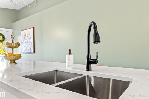 82 Oakridge Drive N, St. Albert, AB - Indoor Photo Showing Kitchen With Double Sink