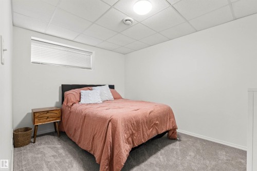 82 Oakridge Drive N, St. Albert, AB - Indoor Photo Showing Bedroom