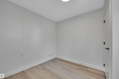 5004 45Th Avenue, Calmar, AB - Indoor Photo Showing Other Room