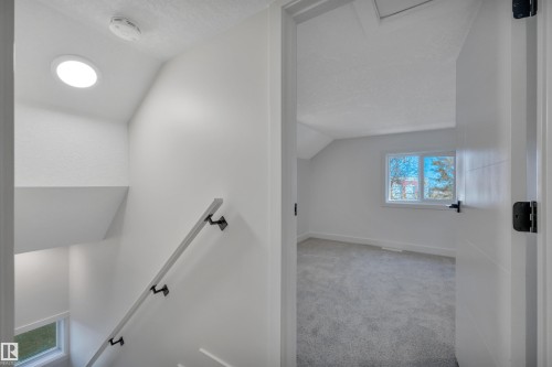 5004 45Th Avenue, Calmar, AB - Indoor Photo Showing Other Room