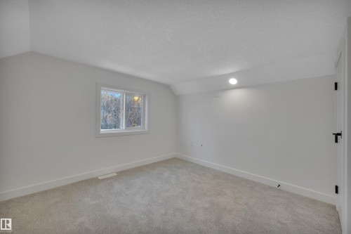 5004 45Th Avenue, Calmar, AB - Indoor Photo Showing Other Room