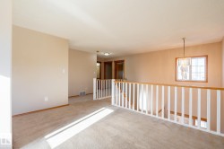 9813 180 Avenue  Edmonton, AB T5X 6A1