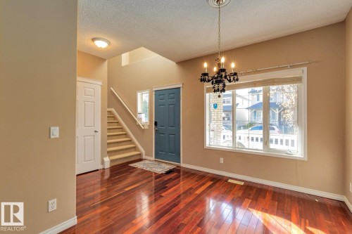 9923 88 Street, Edmonton, AB - Indoor Photo Showing Other Room