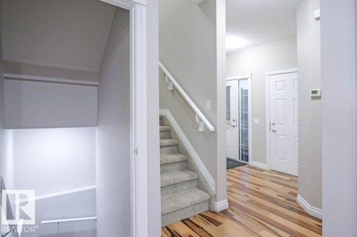 7913 Erasmus Crescent, Edmonton, AB - Indoor Photo Showing Other Room
