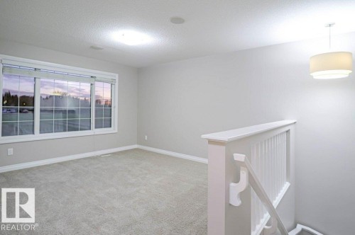 7913 Erasmus Crescent, Edmonton, AB - Indoor Photo Showing Other Room