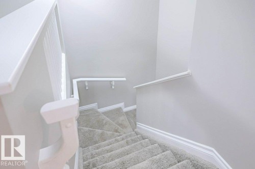 7913 Erasmus Crescent, Edmonton, AB - Indoor Photo Showing Other Room