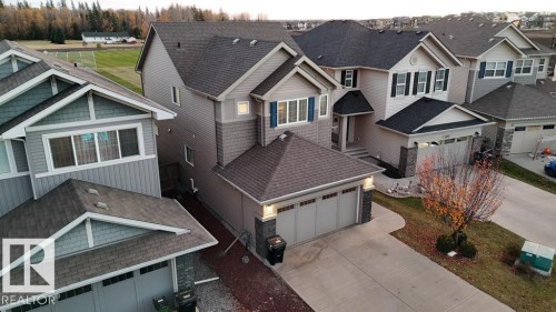 7913 Erasmus Crescent, Edmonton, AB - Outdoor