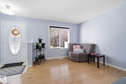 69 460 Hemingway Road, Edmonton, AB - Indoor