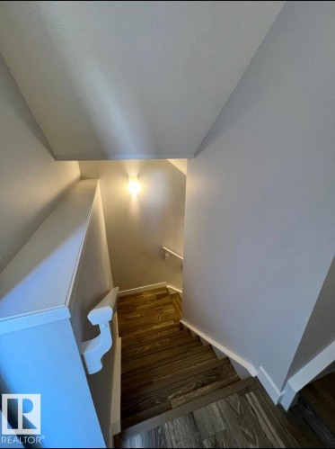 5316 Godson Point(E), Edmonton, AB - Indoor Photo Showing Other Room