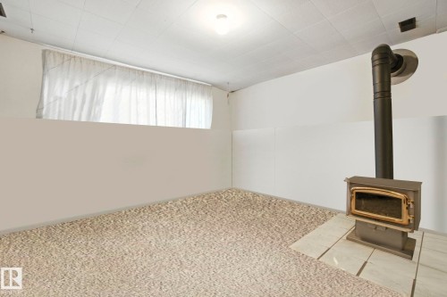 14936 81 Street, Edmonton, AB - Indoor Photo Showing Other Room