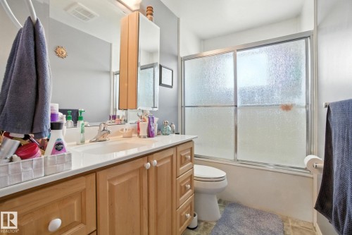 14936 81 Street, Edmonton, AB - Indoor Photo Showing Bathroom