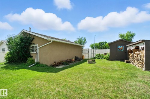 14936 81 Street, Edmonton, AB - Outdoor