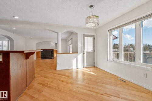 15211 44 Street, Edmonton, AB - Indoor Photo Showing Other Room