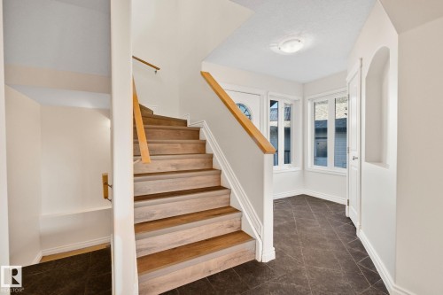 15211 44 Street, Edmonton, AB - Indoor Photo Showing Other Room