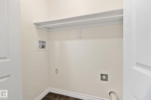 15211 44 Street, Edmonton, AB - Indoor