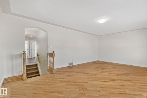 15211 44 Street, Edmonton, AB - Indoor Photo Showing Other Room