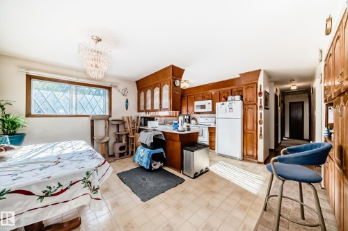 7007 140 Avenue, Edmonton, AB - Indoor