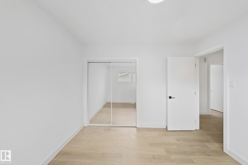 15911 108 Avenue, Edmonton, AB - Indoor Photo Showing Other Room