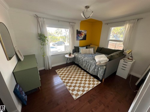 10447 81 Street, Edmonton, AB - Indoor Photo Showing Bedroom