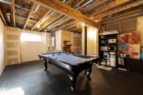 4 Fosbury Link, Sherwood Park, AB - Indoor Photo Showing Other Room