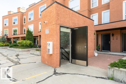 214 10105 95 Street, Edmonton, AB - Outdoor