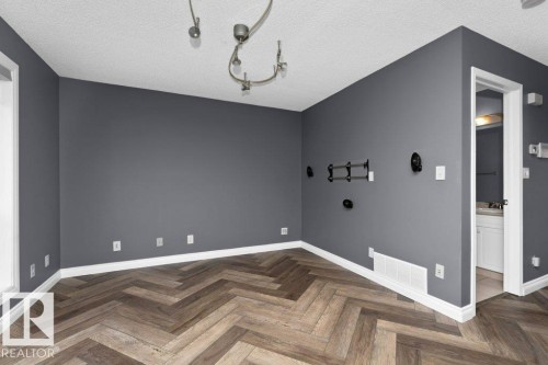 214 10105 95 Street, Edmonton, AB - Indoor Photo Showing Other Room