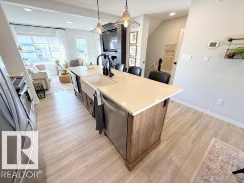 67 50 Mclaughlin Drive, Spruce Grove, AB - Indoor