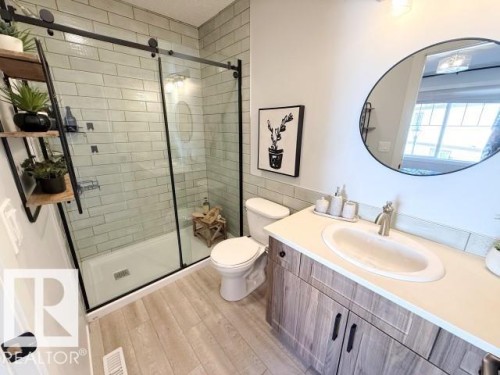 67 50 Mclaughlin Drive, Spruce Grove, AB - Indoor Photo Showing Bathroom