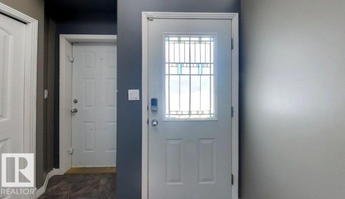 916 62A Street, Edson, AB - Indoor Photo Showing Other Room