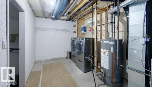 916 62A Street, Edson, AB - Indoor Photo Showing Laundry Room