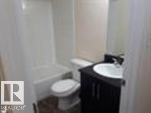 114 274 Mcconachie Dr, Edmonton, AB - Indoor Photo Showing Bathroom
