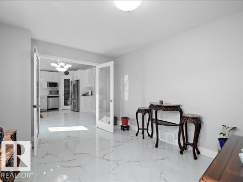 2919 151A Avenue, Edmonton, AB - Indoor Photo Showing Other Room