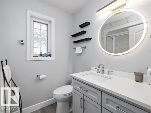 2919 151A Avenue, Edmonton, AB - Indoor Photo Showing Bathroom