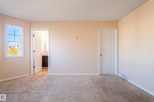 16311 55 Street Nw, Edmonton, AB - Indoor Photo Showing Other Room