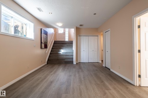 16311 55 Street Nw, Edmonton, AB - Indoor Photo Showing Other Room