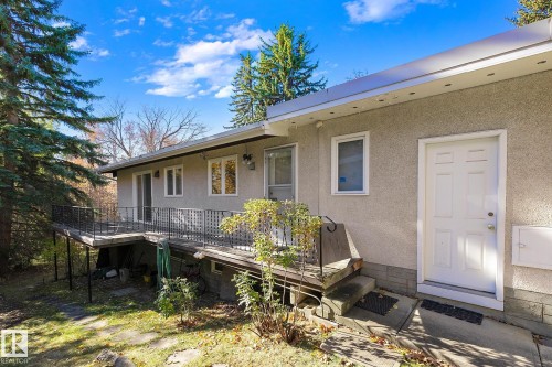 13 Valleyview Crescent, Edmonton, AB - Outdoor With Deck Patio Veranda