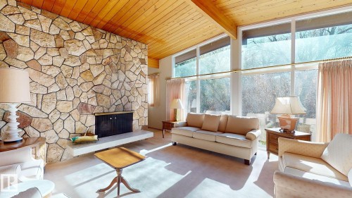 13 Valleyview Crescent, Edmonton, AB - Indoor Photo Showing Living Room With Fireplace