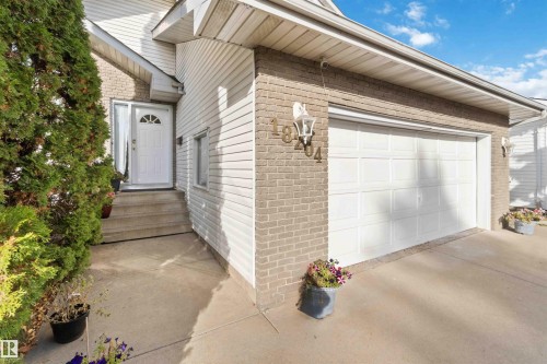 18204 61 Avenue, Edmonton, AB - Outdoor