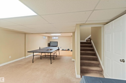 18204 61 Avenue, Edmonton, AB - Indoor Photo Showing Other Room