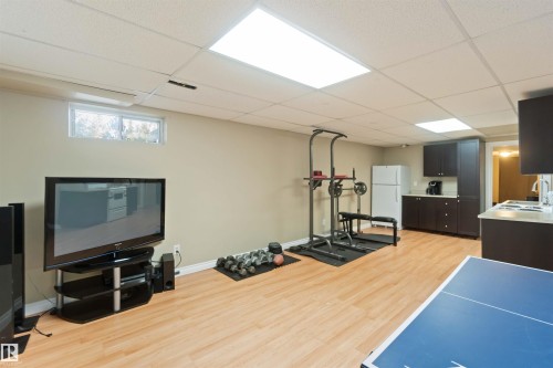 18204 61 Avenue, Edmonton, AB - Indoor Photo Showing Gym Room