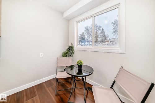 1189 Hooke Road, Edmonton, AB - Indoor Photo Showing Other Room