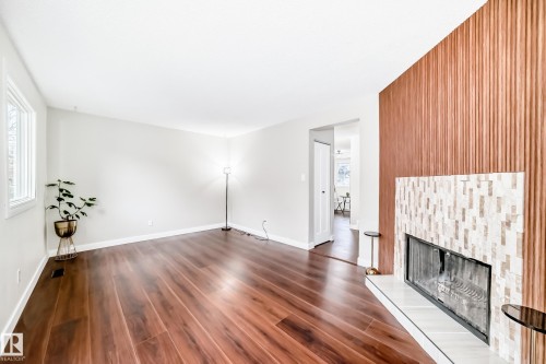 1189 Hooke Road, Edmonton, AB - Indoor With Fireplace