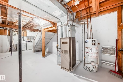 1189 Hooke Road, Edmonton, AB - Indoor Photo Showing Basement
