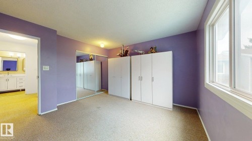 45 4403 Riverbend Road, Edmonton, AB - Indoor Photo Showing Other Room