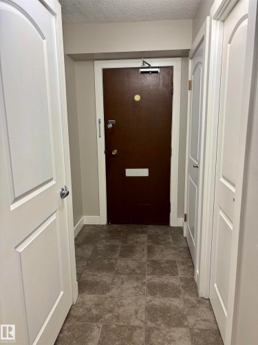 306 10160 116 Street Nw, Edmonton, AB - Indoor Photo Showing Other Room